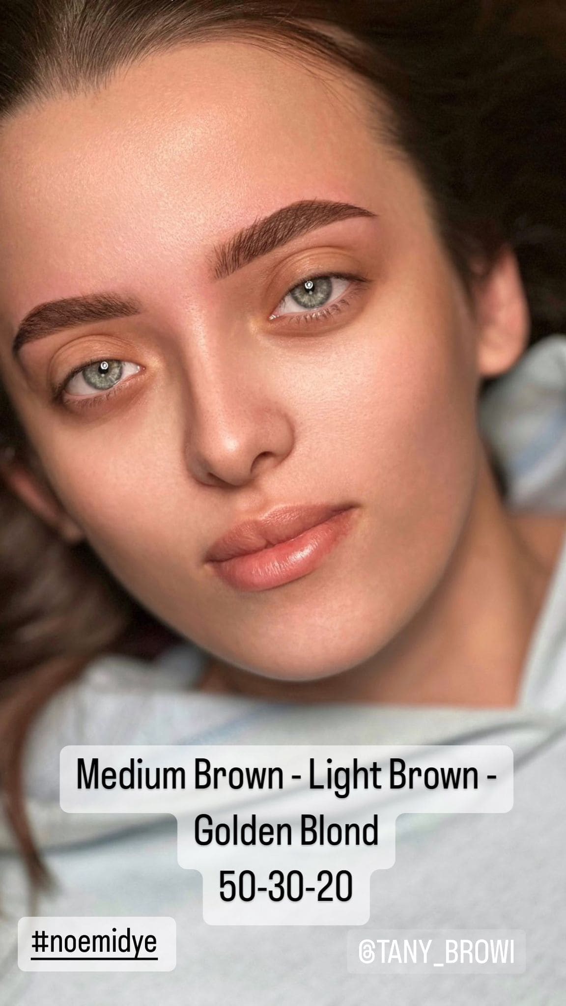 Female brow medium brown, light brown and golden blond mix