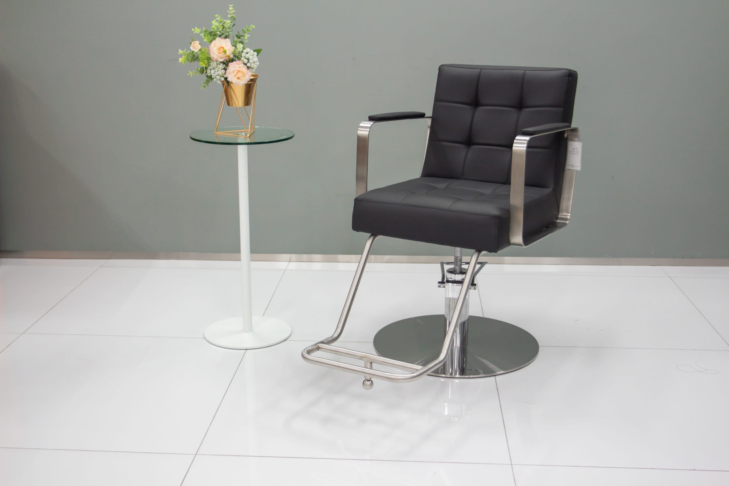 KARMA LITHGOW SALON CHAIR - Luna Beauty Supplies