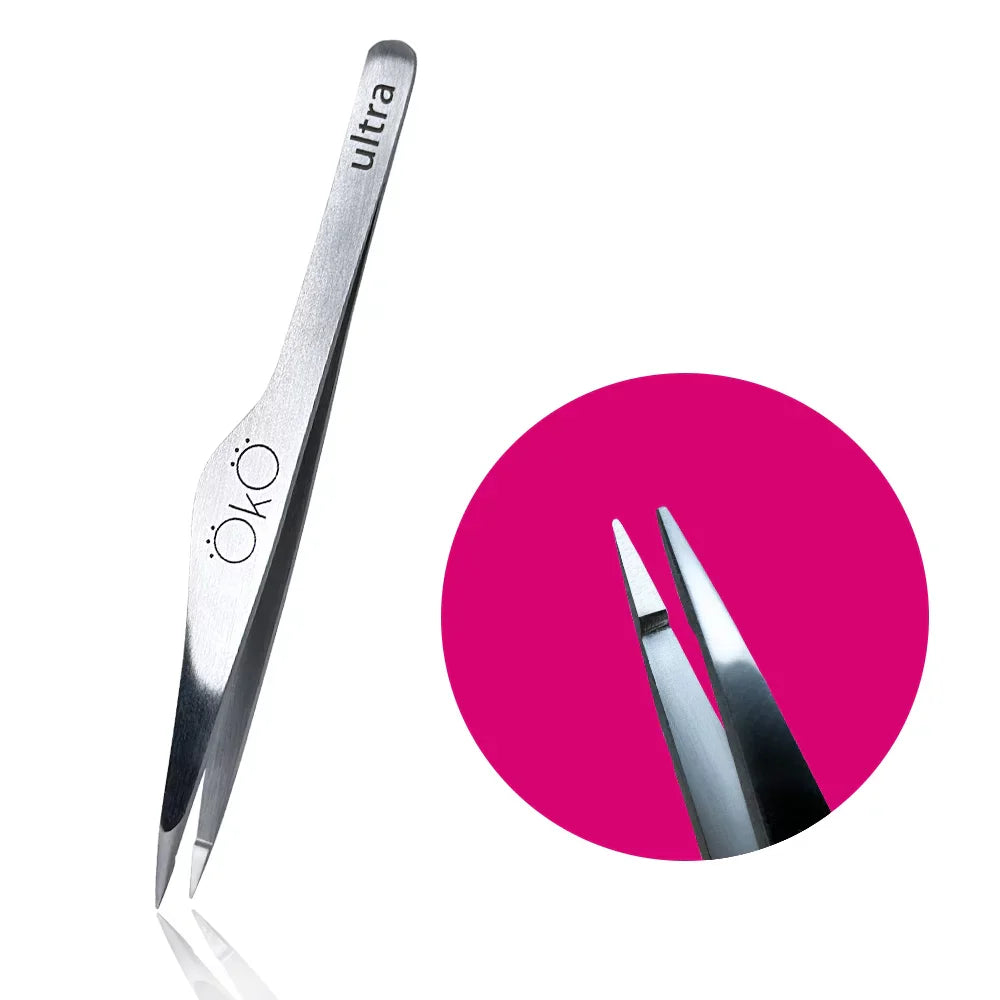 Tip close up of Oko Eyebrow Tweezers Ultra Point SIlver - Luna Beauty Supplies