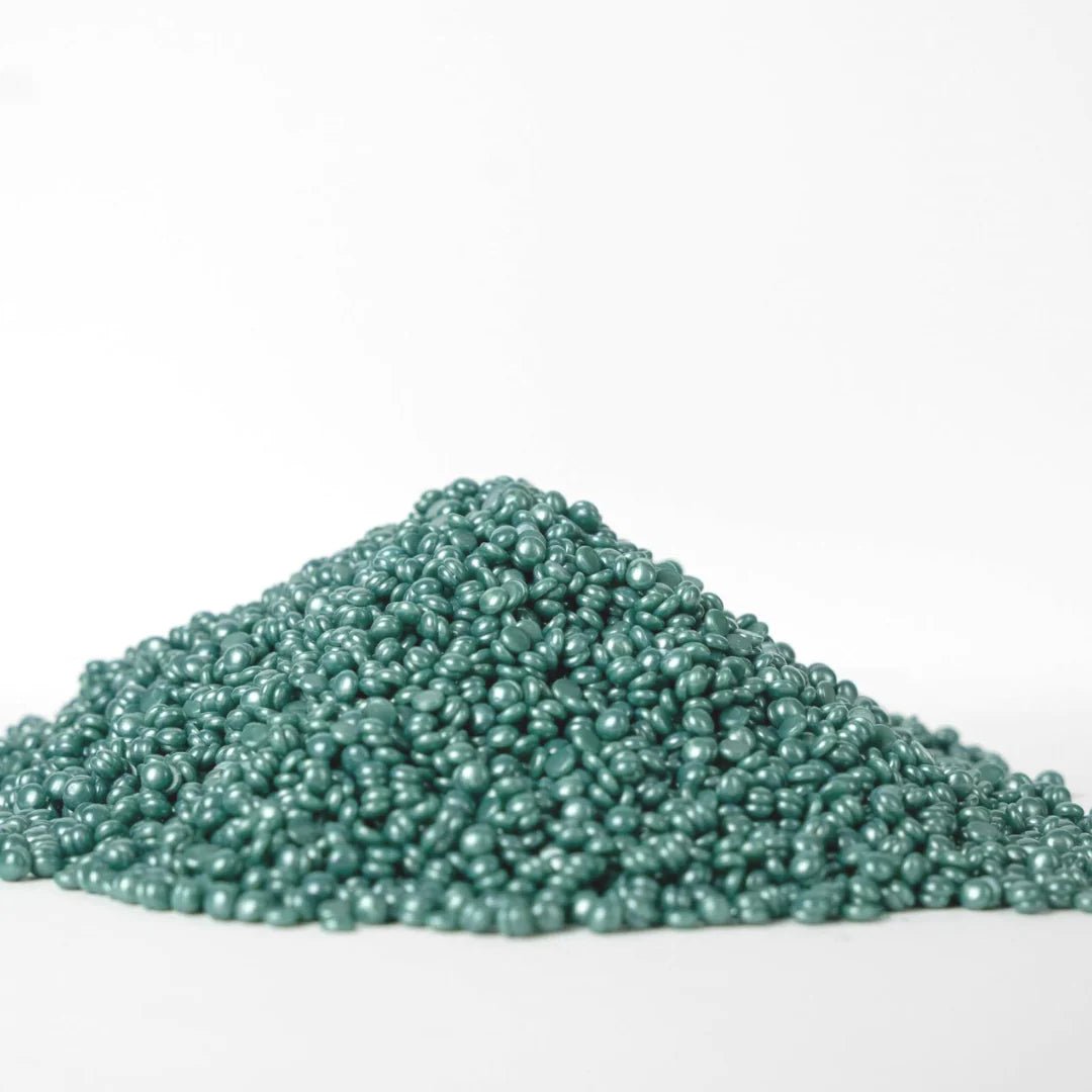 NATURAVERDE PRO - BLUE FLEX HARD WAX BEADS (1Kg) - Luna Beauty Supplies